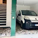 Bakery House Genova, Box Privato Gratuito