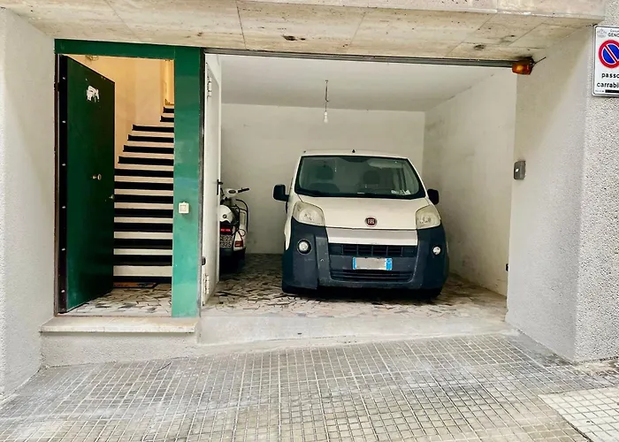 Bakery House Genova, Box Privato Gratuito
